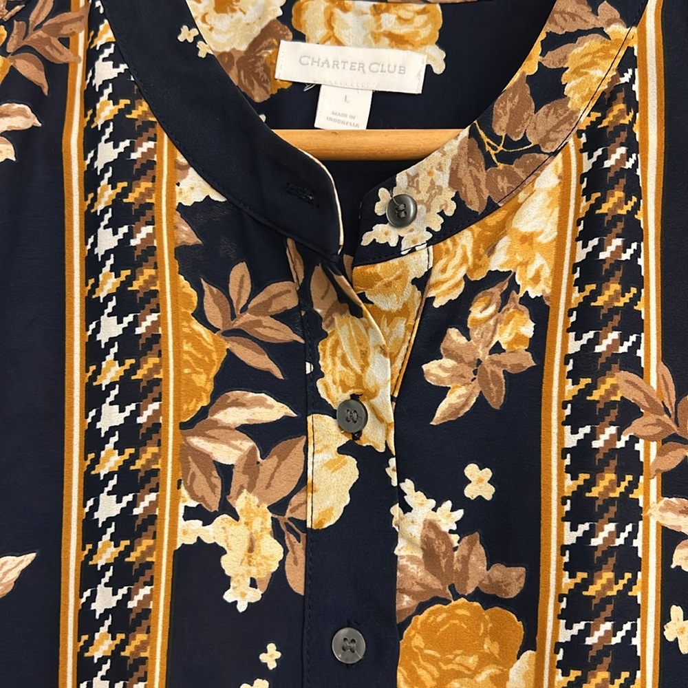 Charter Club Large elegant blouse - Picture 2 of 4